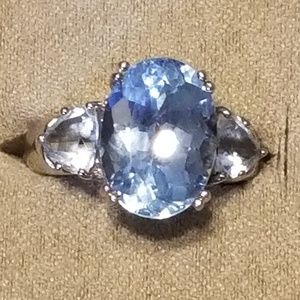 VINTAGE Blue Topaz 3 Stone Sterling Silver Ring